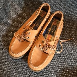 Boat shoes